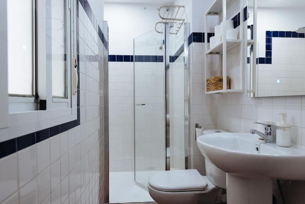 Ad2B Apartment, 300M From Cathedral With 2Br Sevilha Exterior foto