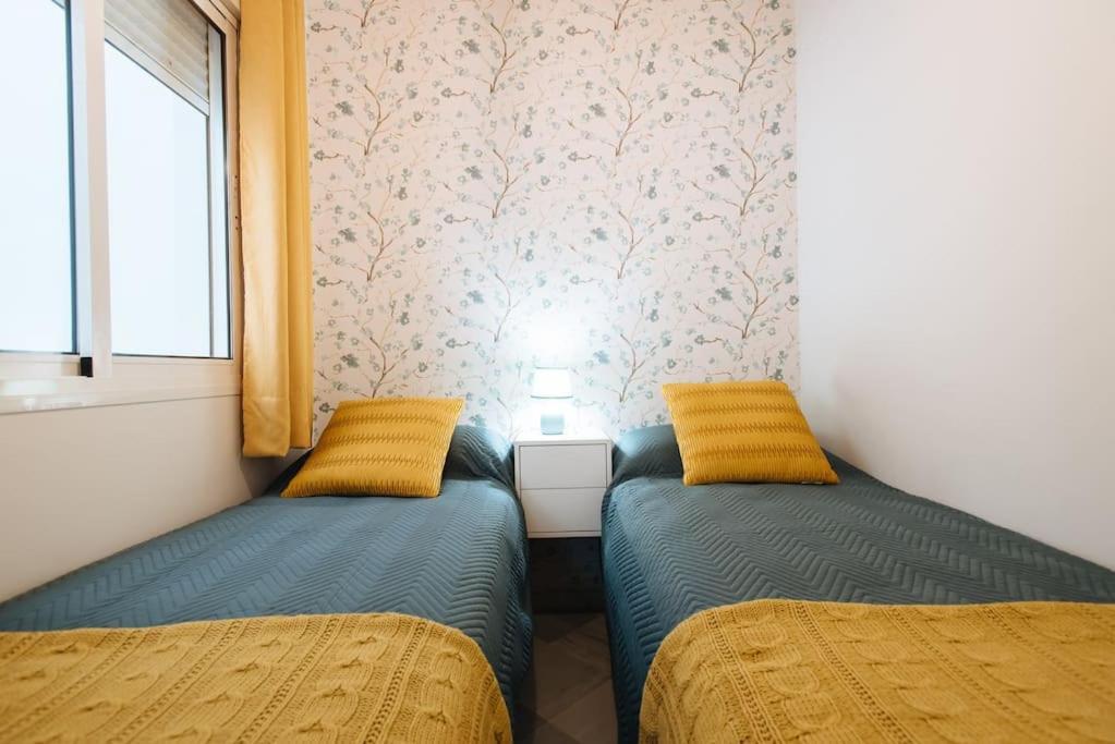 Ad2B Apartment, 300M From Cathedral With 2Br Sevilha Exterior foto